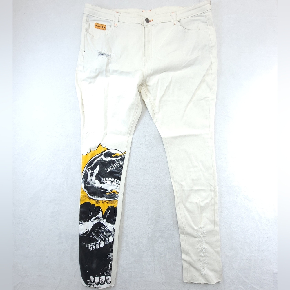 Watson Men Distressed White Embellished Skull Patch Denim Jeans Size 42x34